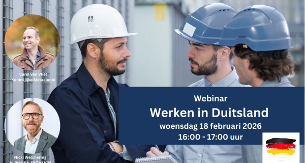 drie ingenieurs controleren plannen met documenten op een bouwplaats